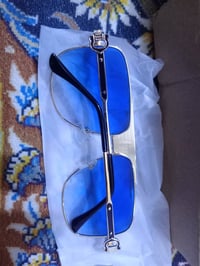 اكسسوار شخصي • توصيل