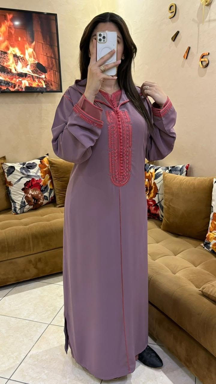 💫🔸️ 👇👇👇👇👇👇
  🔥 الجدييييييد 🔥

                   👑 جلابة 2 بياس 👑

بفصالة ايفازي  مخدومة بخدمة المعلم  😍 ماشي سواقية  و العقاد نص طوق 
مطروزة  بألوان 💐 مواتية و القفطان ثوب كريب خفيف لناس الذواقة   ❤️❤️شي حاجة غاية في الروعة والأناقة 
الواقع احسن بكثييير من الصور 😊😊😊😊

                  المقاسات : M  L XL XXL 3XL مكناس, المغرب


**إذا كنت صاحب هذا الإعلان وتريد حذفه لأي سبب، رجاءا أرسل رسالة إلى الدعم الفني**