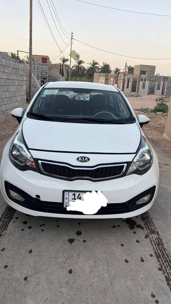 السَلٱمٌ عـَلـْيگمّ-ۈرحـْمّـٌة ٱللـّہ ﯙبُرگـّاتہ
كيه ريو للبيع مديل 14 خليجي بسمي السياره مكفوله ما عده مكانات بارد بصيطه مكينه وكير كفاله السعر 100$ وبيها مجال للتصال *********** /مكاني بصره الدير
