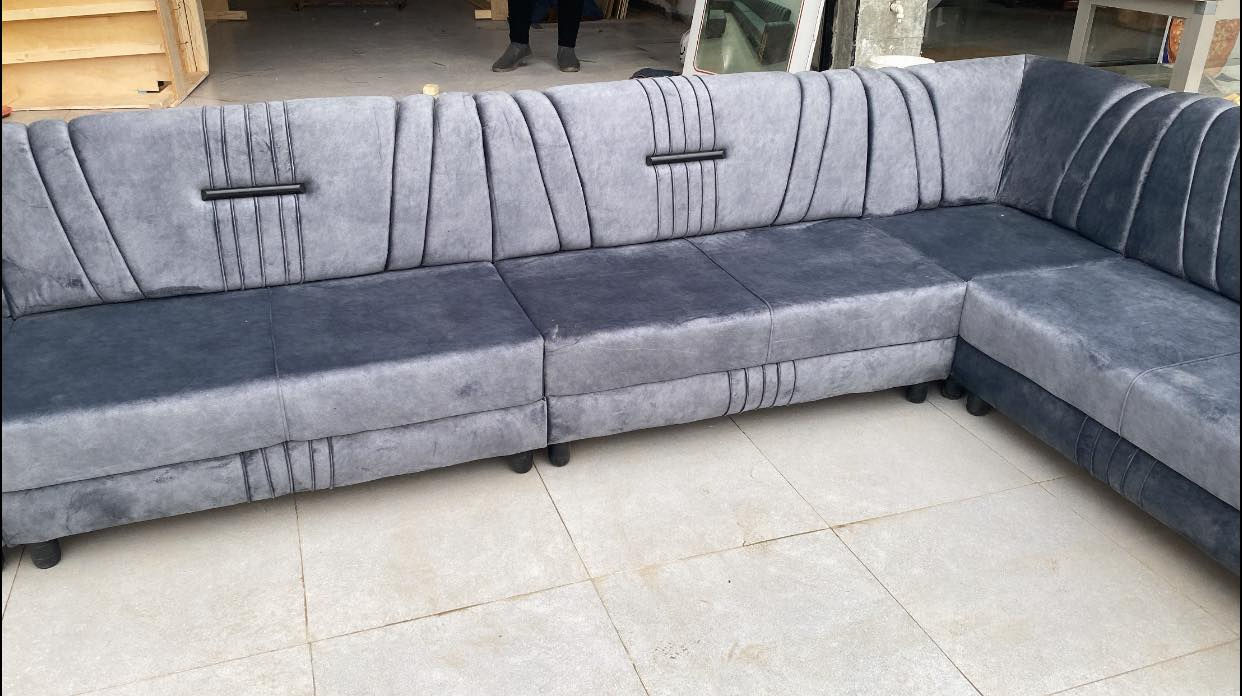 ديوان عراقي ستندر جديد للبيع وبسعر مغري

🛑440 الف فقط 

خشب عراقي قيود انج ونص
اسنفج عراقي مميز
قماش مبطن نوعية جيدة
خمس قطع 
فصال حديث 

الموقع حي الاخاء فرع جامع الله اكبر

🛑 دوشمة ونجارة التاج 

لعمل جميع أنواع الديوانات المودرن والرئاسي( التركية والاوربية)

مع خدمة #تجديد الديوان القديم إلى أحدث الفصالات،
وباستخدام أجود أنواع الإسفنج العراقي وأفضل الأقمشة والخامات.

نعمل بأحدث الفصالات التركية والعراقية،
وأفضل أنواع الخشب مع شغل مضمون 100%.

📞 للتواصل:
*********** – *********** – ***********

📍 الموصل / حي الخاء – قرب جامع الله أكبر ꧁

#دوشمة_ونجارة_التاج �
#الموصل #دوشمة
