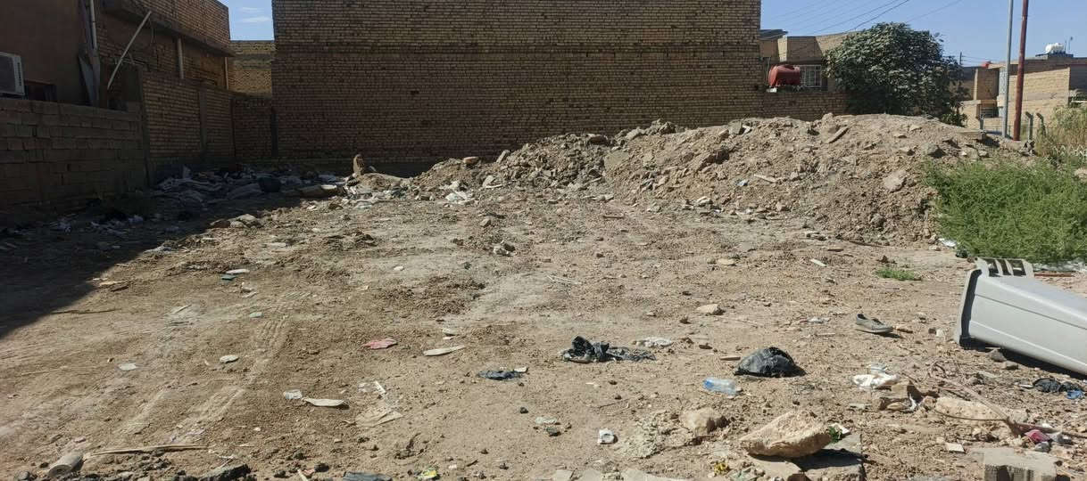 قطعة ارض 300متر  للبيع / منطقه القاطع ركن
قرب منزل  الشيخ صباح زيدان الجنابي 

‏‪***********‬‏

***********
