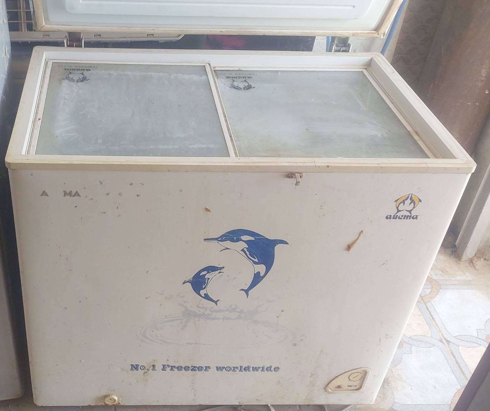 مجمده البيع حجم وصط سعر170وبيهه مجال


**إذا كنت صاحب هذا الإعلان وتريد حذفه لأي سبب، رجاءا أرسل رسالة إلى الدعم الفني**