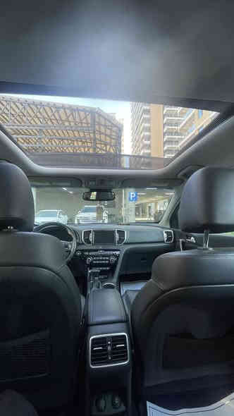 السلام عليكم
كيا سبورتج 2018 وارد امريكي 
بدون دواخل ولا ايرباك 

سيارة فول مواصفات 
حساسات امامي وخلفي 
كشنات كهرباء 
كشن تدفأة تبريد
ستيرن تدفأة تبريد
بانوراما 
تحكمات ستيرن 
شاشة 
تشغيل بصمة
قطعتين تبريد
محرك GDI 2400

السعر 165$ 
للأستفسار وصور الحادث واتساب 
***********
