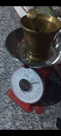 هاون • قديم جداً • ٢٫٥كج