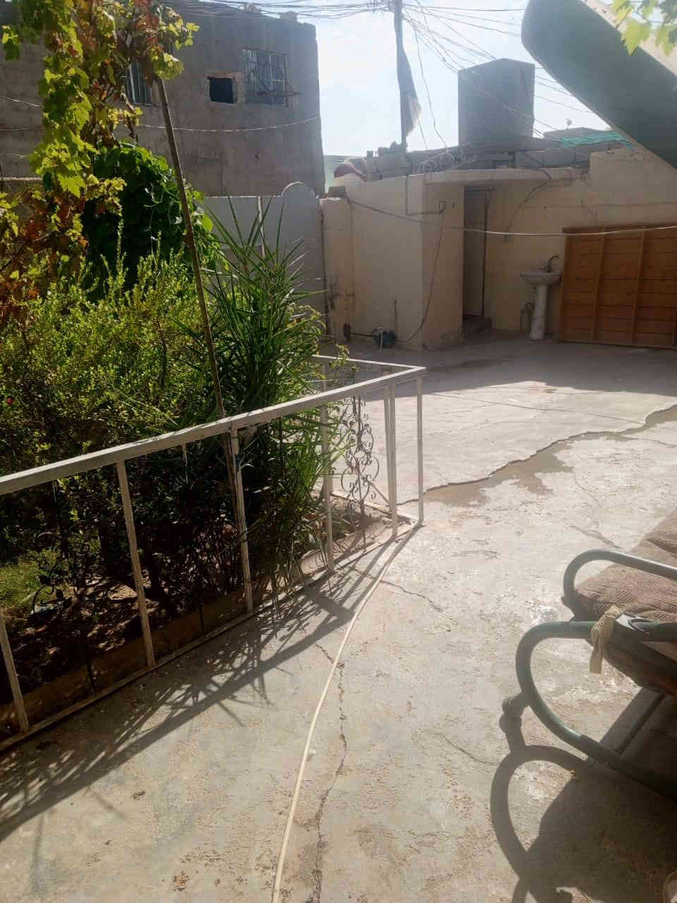 دار للبيع طابو زراعي سند ٢٥ طابقين الأول جاهز كامل والثاني مسكف سندويج بنل معزول عن الأول المساحه ٢٤٠م  باب الدرب بلفرع المقابيل جامع لا اله الا الله تفاصيل تواصل ع رقم او خاص ***********

يرهم مرواس بيت اقل مساحه طابو زراعي سند ٢٥
