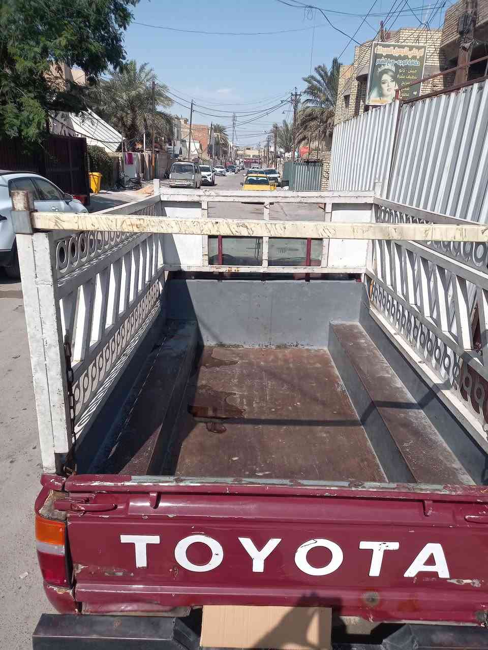 السلام عليكم ورحمة الله وبركاته سيارة بيكم تيوتا موديل(٨٧) رقم ديالى ألماني السعر(٣٨) وبيها مجال العنوان بغداد الجديدة الرقم *********** موجود واتساب
