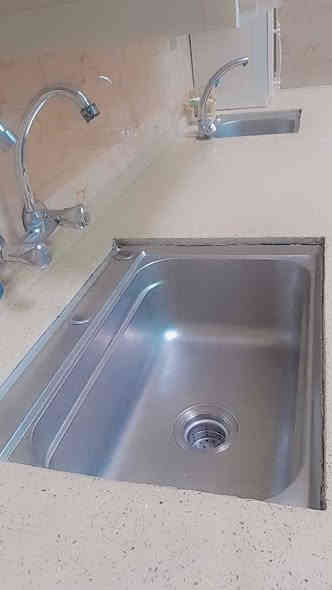 حي اور ***********
