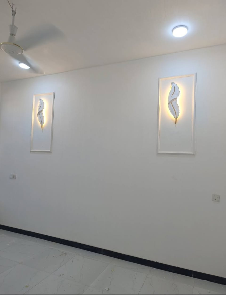 سلام عليكم مشتمل للبيع المساحه 100متر طابوصرف👇 زراعي سند 25 بناء حديث شغل درجه اولئ موقع الدار بابل حي لامين الثانيه خلف حلويات قصر الشام 🍒
...عن السعر وباقي التفاصيل مراسلتنا اولاتصال 

                اتصال *********** ☎️
                وتساب ***********💻 حلة, بابل
