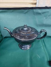 قوري طلاء فضة • قديم