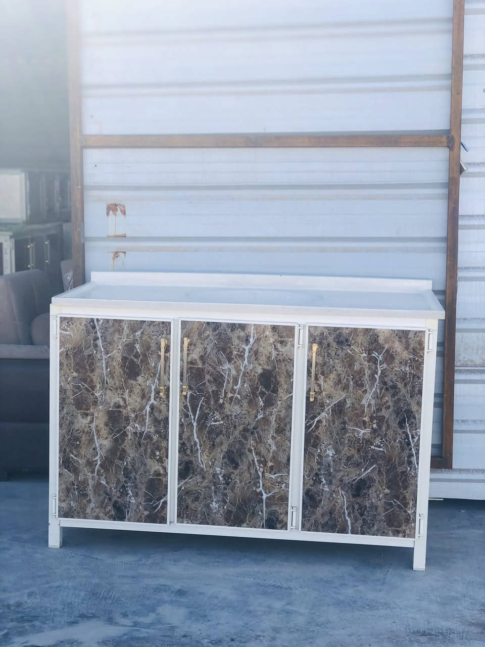 السلام عليكم بيع سريع كله جوه السوك عنوان التاجي شارع عمشه قرب مكتب ابو سيف واتساب *********** !/ *********** اتصال
