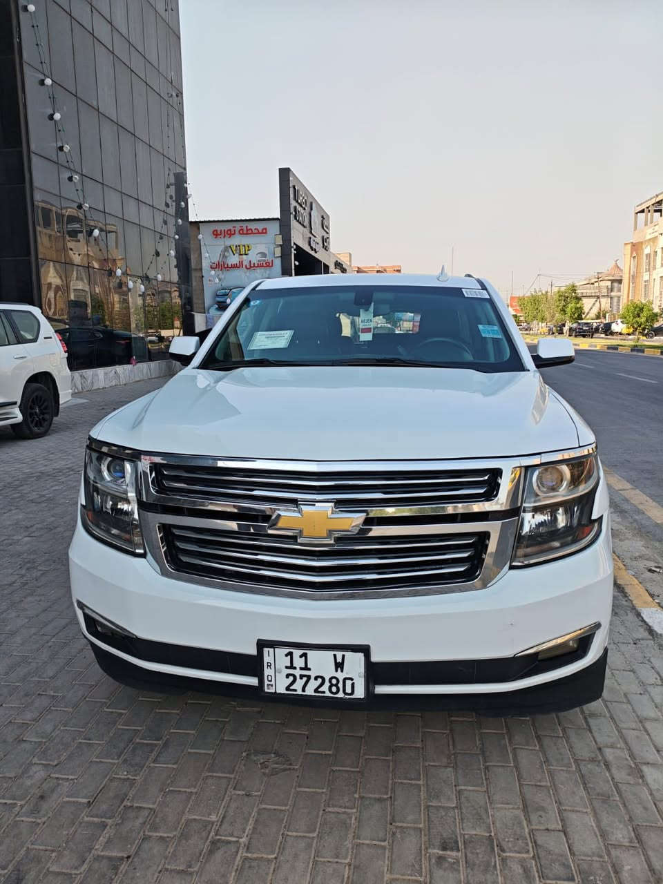 السلام عليكم تاهو 2018  LT  سعرها 238 ورقة رقم بغداد بسمي هزه وسنويه جديده بيه بنيد معه جاملغ بدون دواخل سيارة جديدة محرك كير مكفولات صدر امامي خلفي جديد تخم تاير جديد للاستفسار *********** السعر 238 ورقة مكان بغداد
