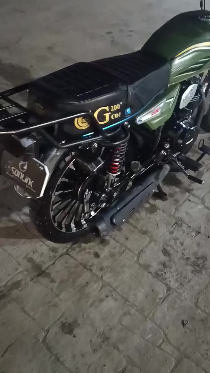 سلام عليكم
دراجه يراني البيع 

دراجه كفاله عام 

مديل 2025 
شهر 12 يوم 30 

دراجه تخبللل مامشتغل بيه دلفري ابددددد 

سعر 850  وبيه مجال حك الجيه 

رقم الهاتف ***********
