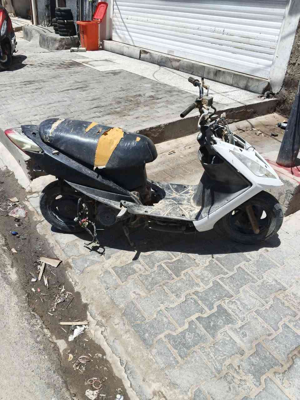سلام عليكم ابيع كومه حديد شراي يجي خاص ***********
