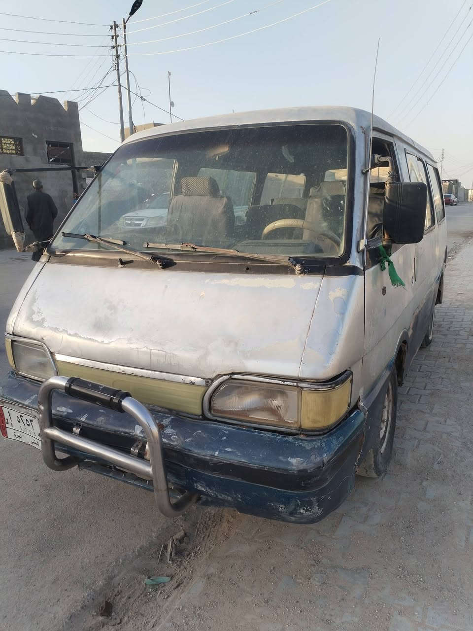 السلام عليكم. 
كيه بسته السعر 12
سياره عطل بيهي بس. لبم 
العنوان رميثه
اتصال***********
