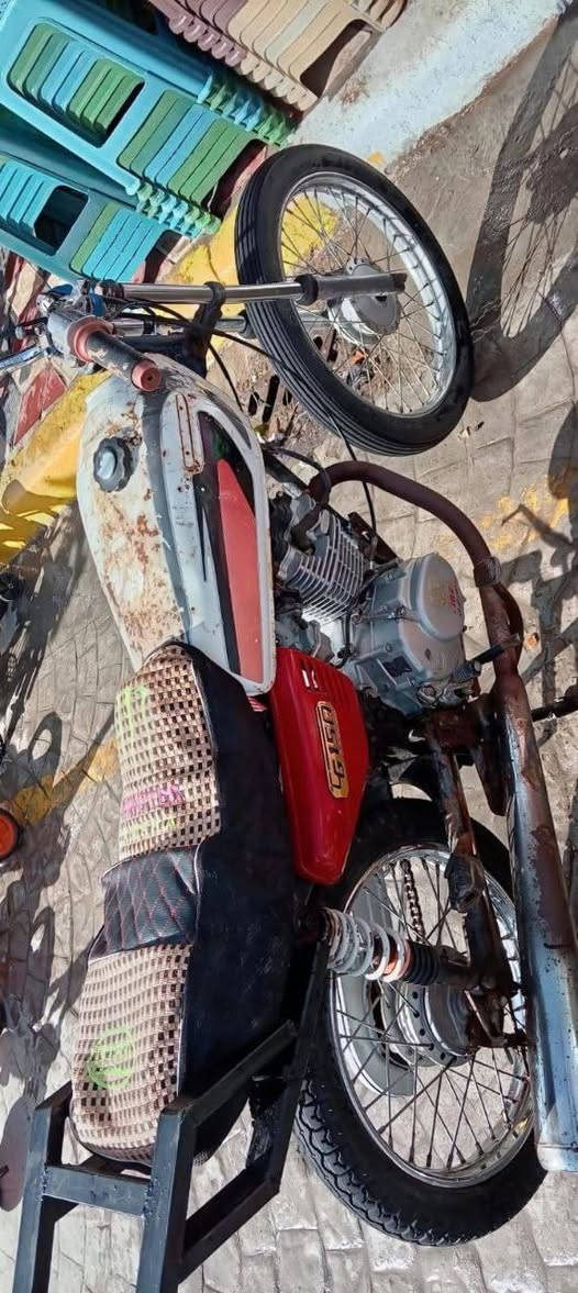 اربعه كير ٢٠٢١ بس الشاصي ٢٠١٥ كلك الدراجه نضيفه ..؟..طويريج ... السعر٢٢٥ ...***********
