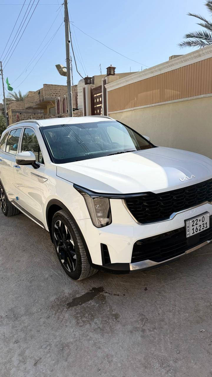 كيا سورنتو موديل ٢٥ رقم أربيل ماشيه 14500 مواصفات ٦سلندر ٧راكب سايد بريك بصمة حساسات اماميه وخلفية كشن كهربائي كامرة دواره السعر ٣٣٠ مع مجال قليل مكلف بالنشر للاستفسار الاتصال على الرقم ***********
