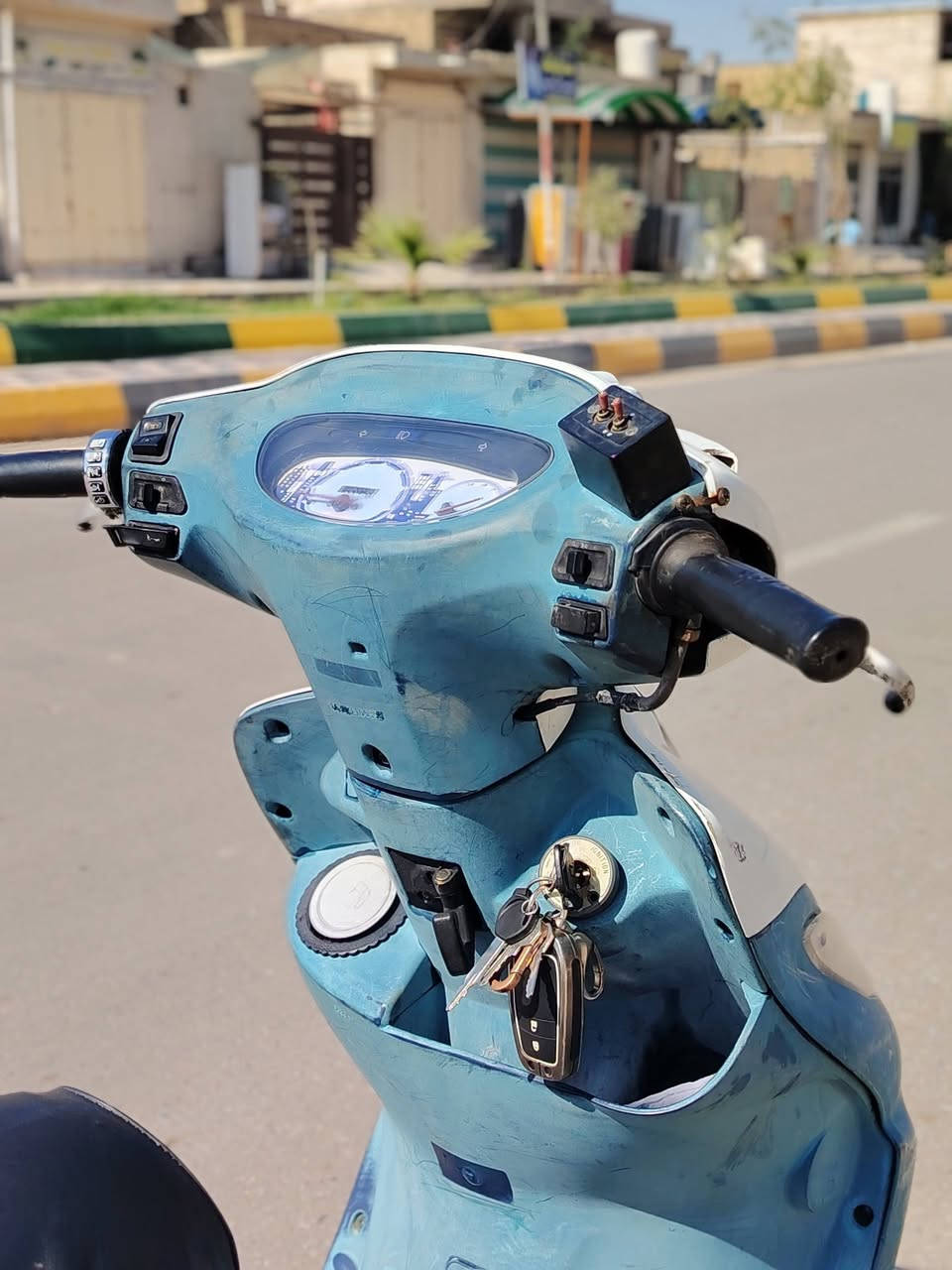 سلام عليكم دراجه لبيع كامكو في ون دراجه  نكره سلف شرط شلعه مل فولل مكينه ناعمه مفتوحه مره وحده وتجفيته اصليه كهربيات كلشي شغال سعر 350 بيه مجال رقم لتصال 
***********
