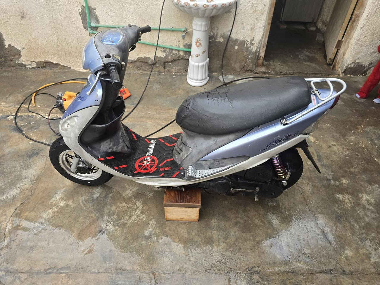 السلام عليكم
درجة للبيع 
ماكس قجمه دراجه توها جفتتها بوشه 55 سلندر جديد كابريتر جديده ويل كب جديد تايرات جدد جلاتين السعر 600 قفل مكاني التنومه ***********
