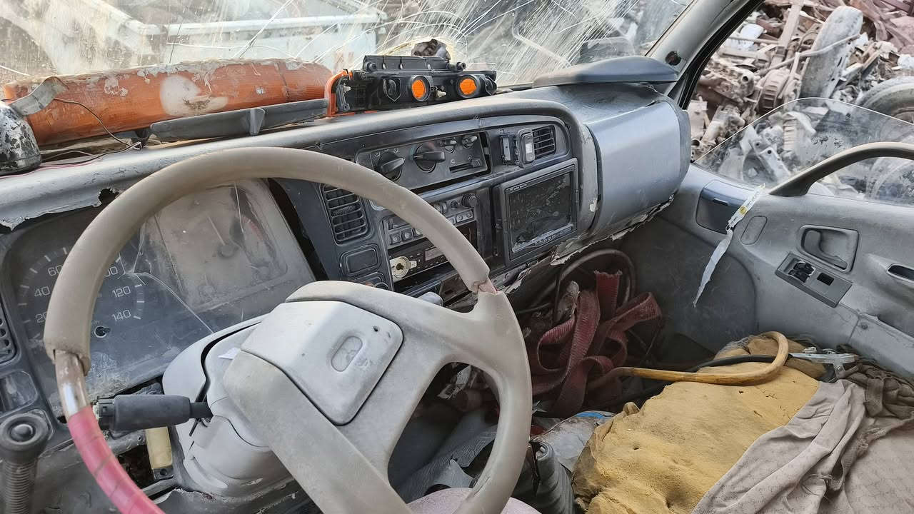 السلام عليكم قماره كنتر للبيع  ***********
