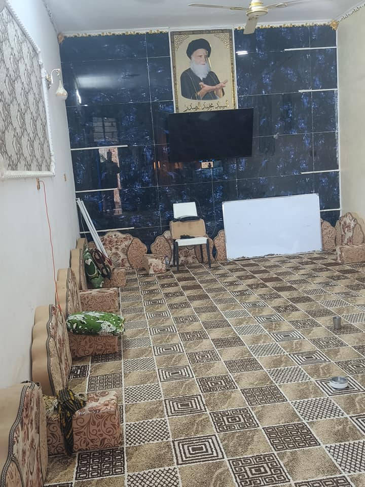 بيت زراعي 200 بصف الركن
الناصريه خلف روف مدينه الصدر للبيع

البيت طابقين مع شقه جاهزه
مواصفات البيت رباط صب الطابق الاول طابوق
غرفه 5×4 غرفه 4×4 + هول6×4 + استقبال 8×4 طلعه 8×7 صحيات خارجيه وداخليه
الطابق الثاني غرفتين البيت بيه وصل بلديه السعر 90 تلفون/ ***********
