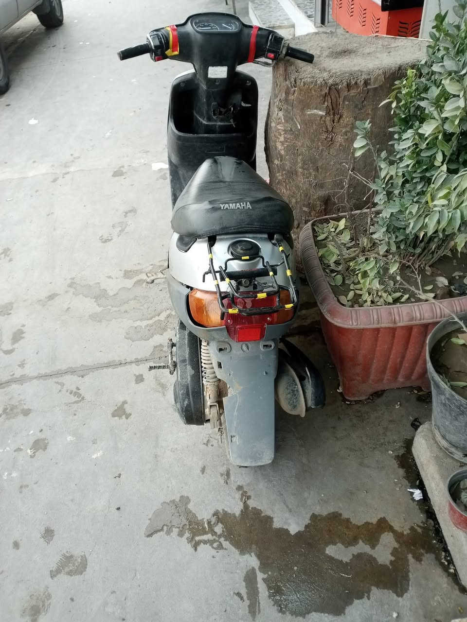 السلام عليكم ماطور بوتين مفتوح شغال كله شغال سعره 250 وبيها مجال عنواني راس الجاده ***********
