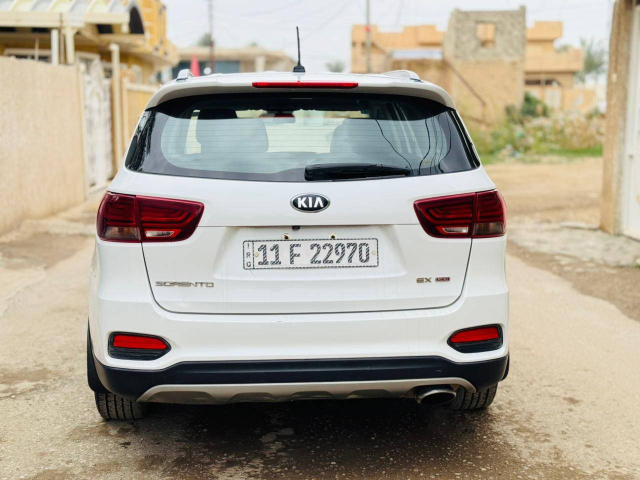 السلام عليكم سورنتو موديل 2019 وارد كندي رقم بغداد انكليزي بسمي مواصفات بصمه تشغيل وابواب كشن كهرباء تدفئه كشنات تدفئه ستيرن اربعه سلندر بيها حادث بدايه البنيد فقط بدون ايرباك رقم الشاصي مرفق السعر 188 وبيها مجال رقم الهاتف ***********
