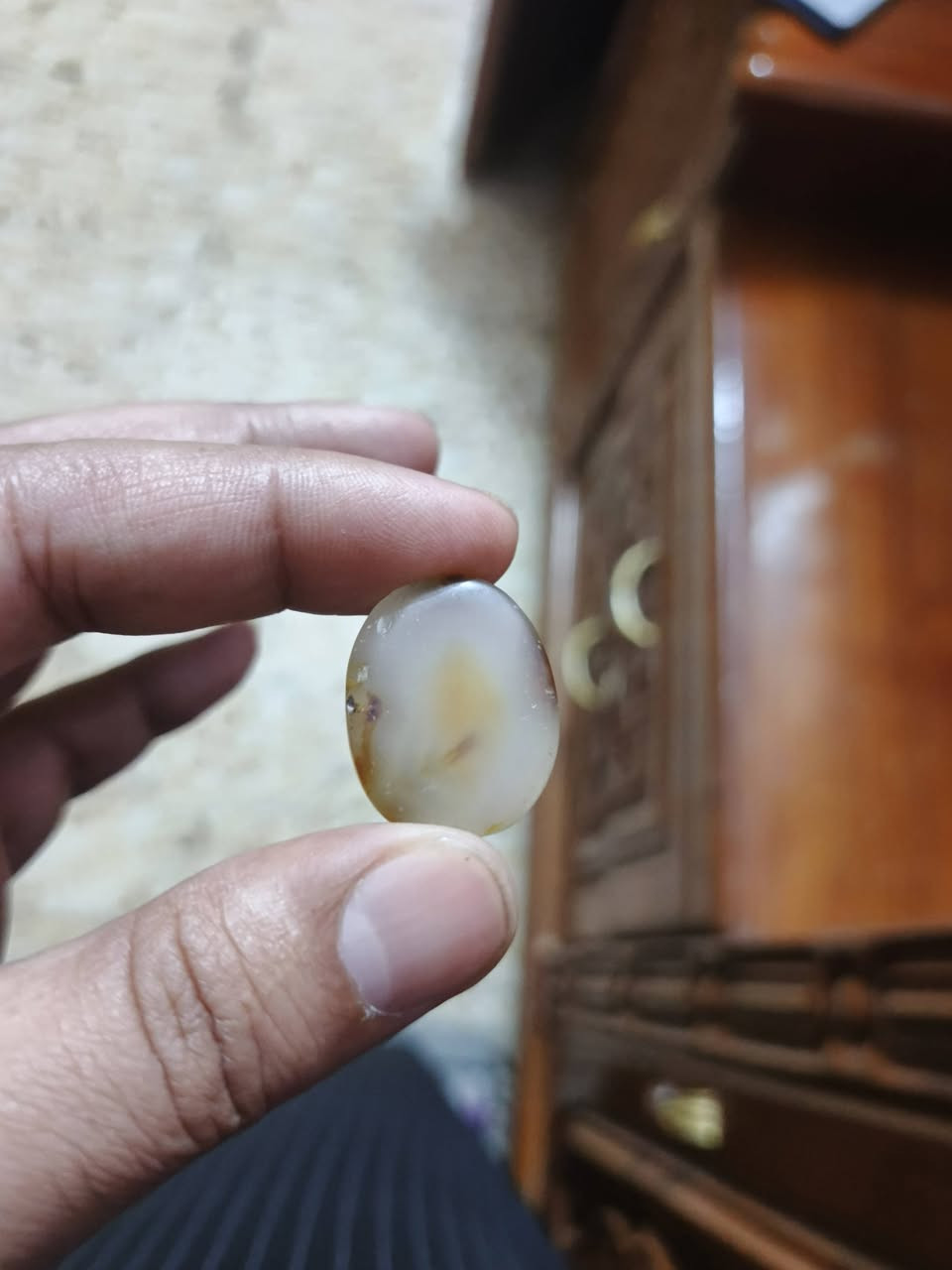 أحجار يمانية قديم
مع حجر عين الهر للتواصل وتساب متوفر توصيل ***********
  السعر دزه إلي تريده خاص ونطيك سعرها
