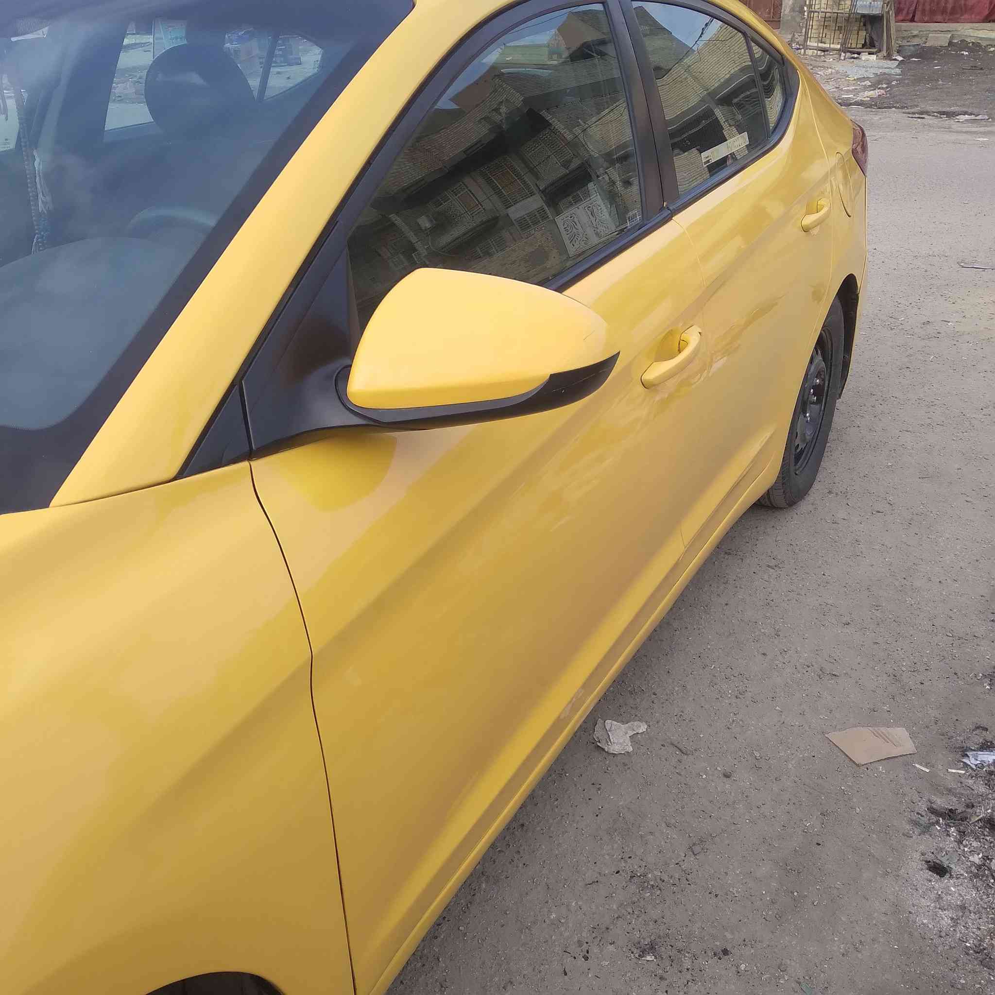 النترا 2017 رقم بغداد محرك 2000 حادث باب السائق   ٠مصفره هيئه سنويه 27 حداده جديده رقم الهاتف رقم الهاتف ***********
