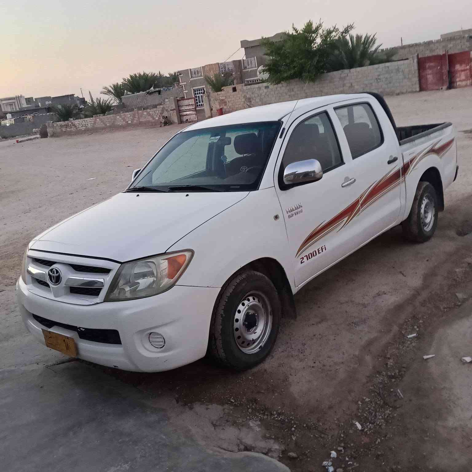 السلام عليكم 
تويوتا بيكم موديل 2006 كير ومحرك و اكسل بدون عيب تخم تاير جديد صدر جديد تبريد شغال رقم كركوك سنوية عضم عاج  بيها ضرر بالتكمة صفحة السائق الخلفية 
ملاحظه رقمها يريد قرص بيها ضبارة موجودة بس قرص مابيها 
***********
