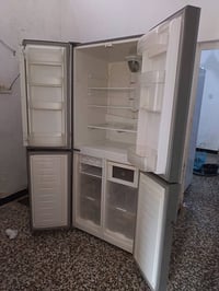 ثلاجة