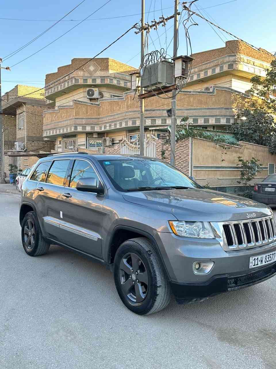 سلام عليكم
جيب شيروكي موديل 11
ماشيه 190 ميل 
كير ومحرك بلاد بشرط 
مصبوغه عام اثر جرد 
حادثه من امريكا جاملغ خلفي 
رقم شاصي موجود
مكانه بالحله 

سعره 125 وبيه مجال لشراي 
واتساب ***********
اتصال ***********
