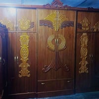 غرفه للبيع حطاطه بعدها جديده متوازين ع بيعتها يريدونها بمليونين وربع و...