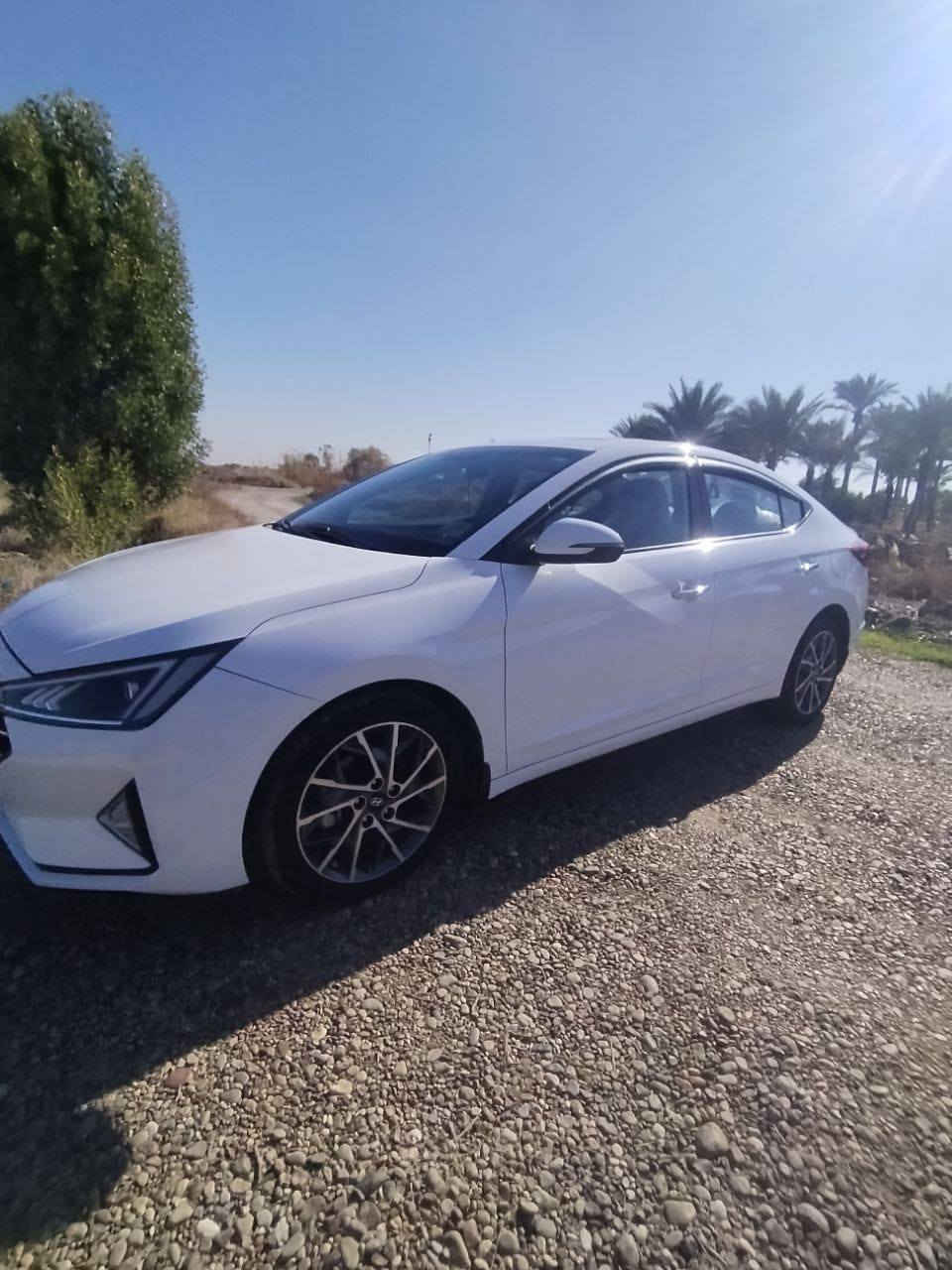 #بيع_سريع

السلام عليكم....

للبيع هونداي النترا خليجي 2020مكفوله من الضربة والصبغ والحادث السيارة جديدة فول مواصفات فتحه سقف وبصمه دخول وتشغيل وصندوك ذكي وباقي المواصفات المعروفة ماشية 86الف سبير منازل رقم بغداد تحويل مباشر السياره جاهزة تبريد ثلج كير محرك كفالة والسونار مرفق مع الصور 
العنوان بغداد ابوغريب 

رقم الهاتف ***********

لمعرفه السعر سوي تعليق على المنشور الاصلي داخل الصفحه مو بلكروب 

لبيع سيارتك راسلنه 📩 خاص 

ملاحظه 🛑 مدير الصفحه غير مسؤول عن بيع وشراء واصوليات السياره نحن فقط صفحه لعرض السيارات
