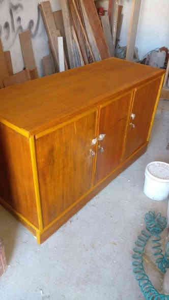 انواع الاثاث المنزلي للبيع والمراوس وبأسعار مناسبة للاستفسار راسل الصفحة او اتصل ***********
