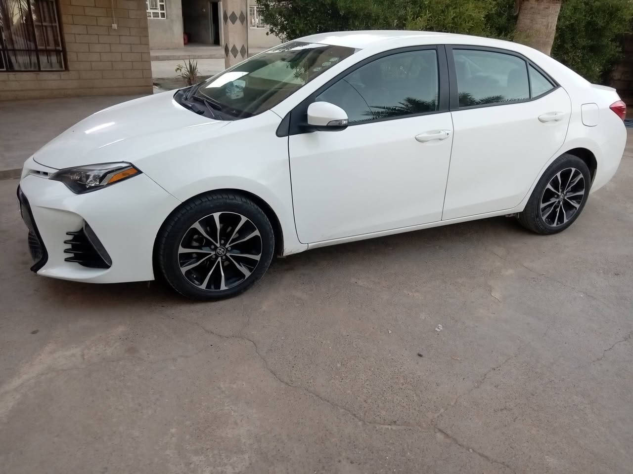 السلام عليكم كورلا للبيع موديل ٢٠١٨
السياره رقم اربيل انكليزي جديد 

رقم وسنويه وهزه كلو جديد

المواصفات SE

الضرر قطعتين چاملغ وبونيد 

كير ومحرك شرط 

السعر ١٤٧ وبيهه مجال شي قليل 

السونار مرفق ويه الصور 

للستفسار ع ***********    
***********
