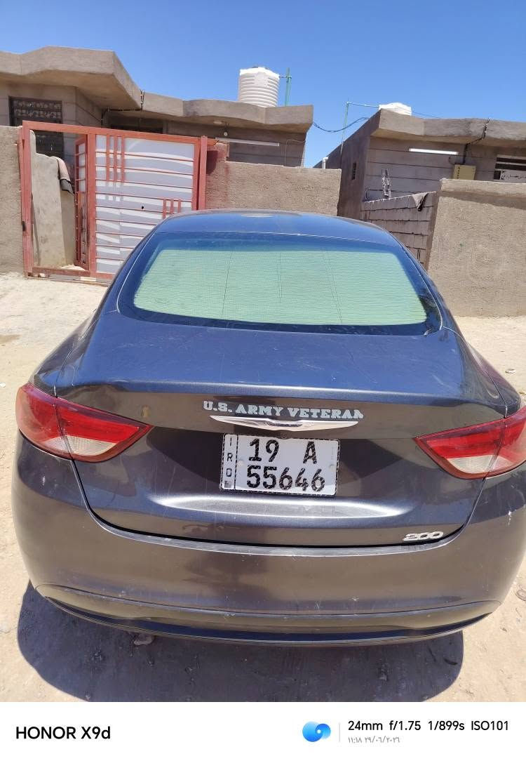 سياره نوع C200 موديل 2017 وارد أمريكي 
محرك وكير فول  تبريد بس كمبرسير عطلانه
السياره كلش حلوه مكفولة من الضربة القويه والتعمير فقط بيها بارد بالباب
سعرها ٨٨ ورقه وبيها مجال
***********
*********** كربلاء, العراق
