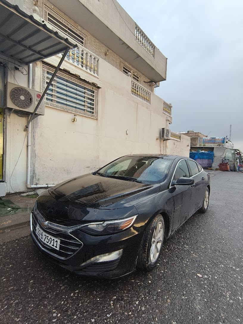 السلام عليكم ورحمة الله ماليبو 2021 
لون اسود 🖤
رقم أربيل 
فول مواصفات♟️
فتحة سقف تحكمات ستيرن 
  كير ومحرك مكفول 🎴
السيارة حادثها بنيد وجاملغ فقط كما موضح بالصورة 
تحويل بشرط 
مكاني أربيل كسنزان 
السعر  120$ أربيل, العراق


**إذا كنت صاحب هذا الإعلان وتريد حذفه لأي سبب، رجاءا أرسل رسالة إلى الدعم الفني**