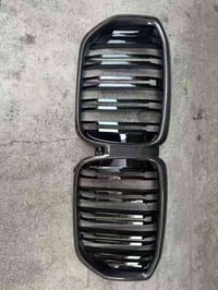 شباك كاربون متوفر لكل الفئات الBMW SUV SEDAN  للتواصل  واتساب: 0777495...