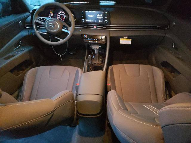 السلام عليكم
هونداي النترا للبيع 2023 امريكي ضرره خفيف طخه فقط دعاميه الخلفيه سحب بدون صبغ ..بجم كبس كله بلادي بدون ايرباك بدون فقط هذا الضرر باقي السياره مكفوله 
من الصبغ 
( يعني كله السياره بدون قطرة صبغ ولا تبديل)
رقمه بغداد ب اسمي 
مواصفات Sel تجي فول عدا الفتحه والجلد
حجم المحرك 2000 Doch دوش
بصمه تشتغيل+ابواب +جنطه
تشتغيل عن بعد ⚡️
لايت Led 
كامره دوراه 
شاشة لمس  📲Wi_Fi/ Gps/  تدعم نظام Android Auto +Car play 
تبريد شاشه بيانو منفصل
رادارات جانبيه تحديد النقطه العمياء ⚠️
رادار خلفي ‼️
رادار امامي ❗️
تحديد مسار+مانع تصادم🚳
‏‎فول تحكم ستيرن
كروز مثبت سرعه 
ثلاث وضعيات قيادة Smart‏-Sport-Normal
اوتو هولد @‏‎ نظام ABS/مانع انزلاق
‏‎ حساس اطارات
‏‎ویل کب کروم بلاك
السياره جاهزه وجديده جداً 
السعر163
شراي اتصل وتدلل ‭***********
