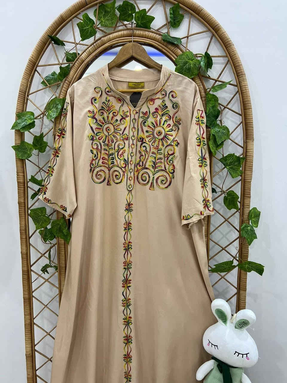 مسساء الجممال❤‍🔥🌼

هذا الموديل من صدگ حيرة 

اصفن ع فخامة التطريز لو الالوان الرهيبة🌝🍂

شي احلى من شي🤭❤️‍🔥


**إذا كنت صاحب هذا الإعلان وتريد حذفه لأي سبب، رجاءا أرسل رسالة إلى الدعم الفني**