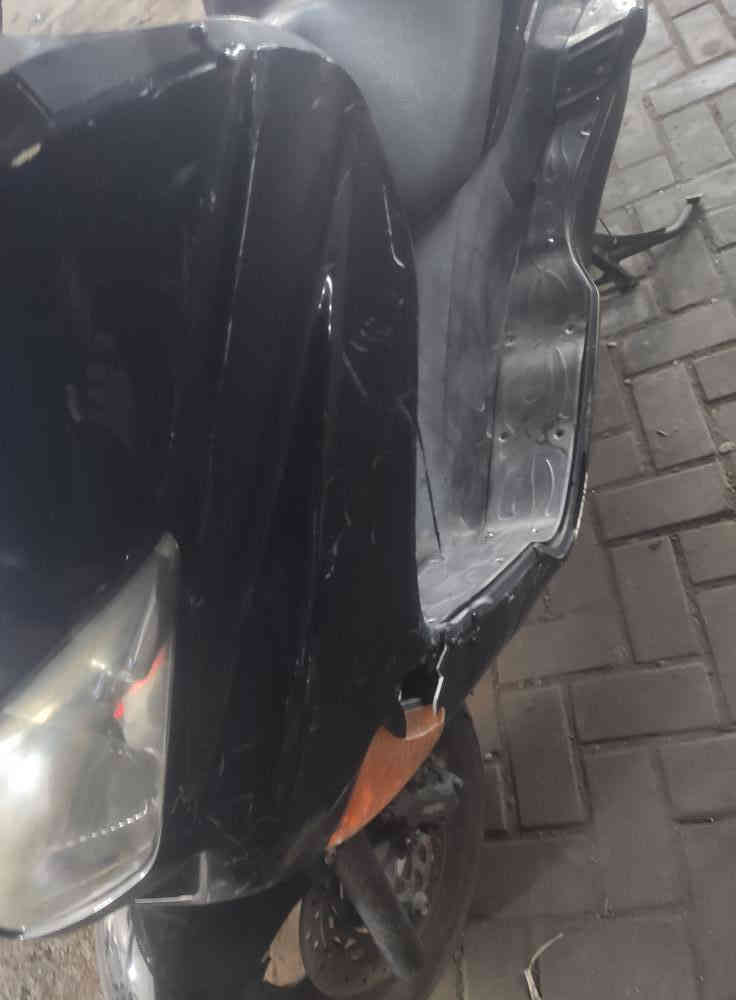 السلام عليكم فورزا 08 عميه بلاد 
مكينه مملعوب بيها نعومه فول مكينه خرسه
شلعه ومعدل حلوه بيها تلحيضات قليله بالكشر
عنوان بغداد حي اور السعر 625 وبيها مجال قليل 
***********
