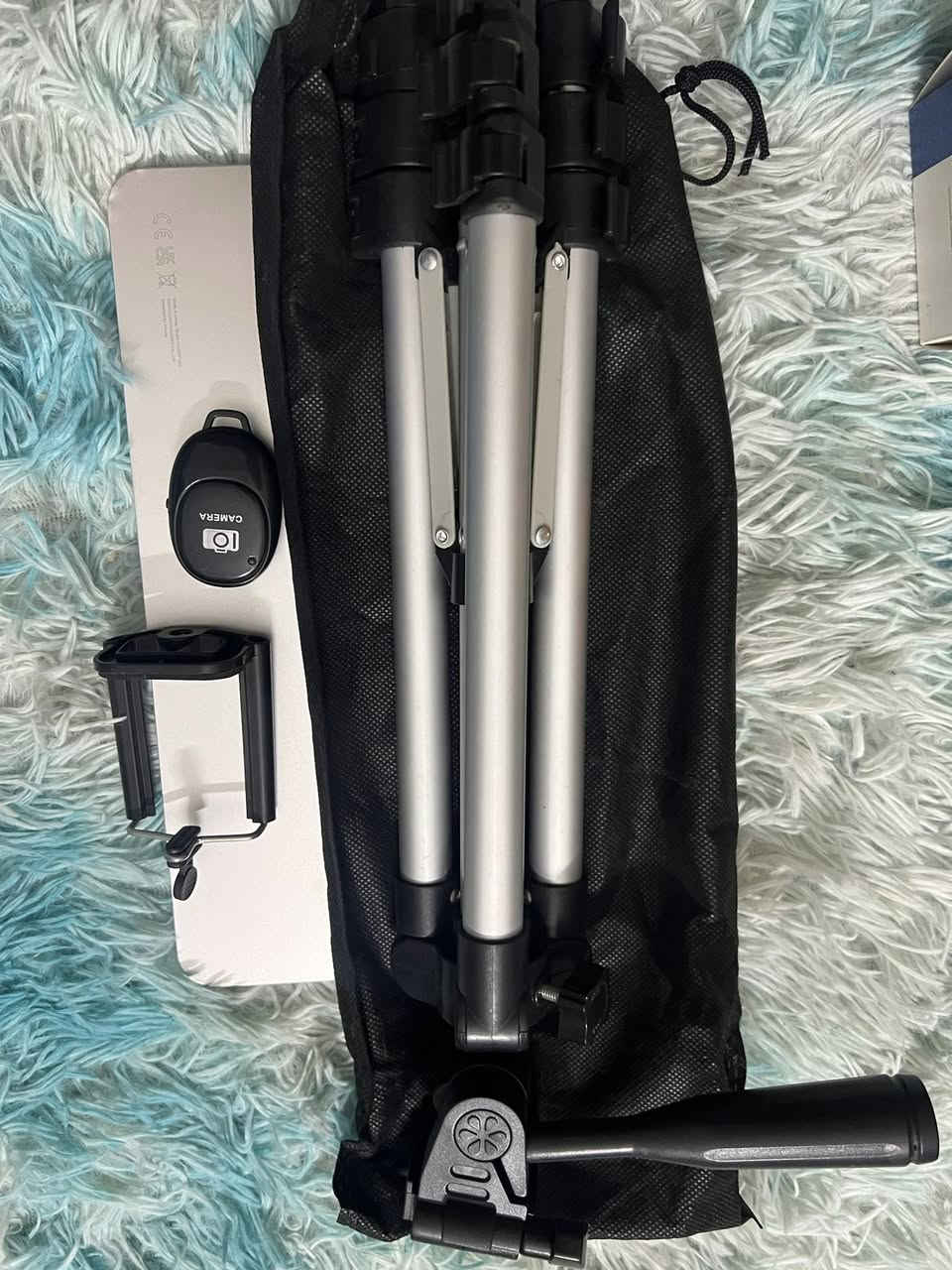 عدسه سوني85  1.4
هارد 4 تيرا  

كيج سوني 4  

ستاند موبايل تصوير بلوتوث  

تريگر نيكون 

گرب سوني 

ادبتر 

قبضه هاتف ماركهdji

جهاز بث RAVENEYE

الاسعار خاص


**إذا كنت صاحب هذا الإعلان وتريد حذفه لأي سبب، رجاءا أرسل رسالة إلى الدعم الفني**