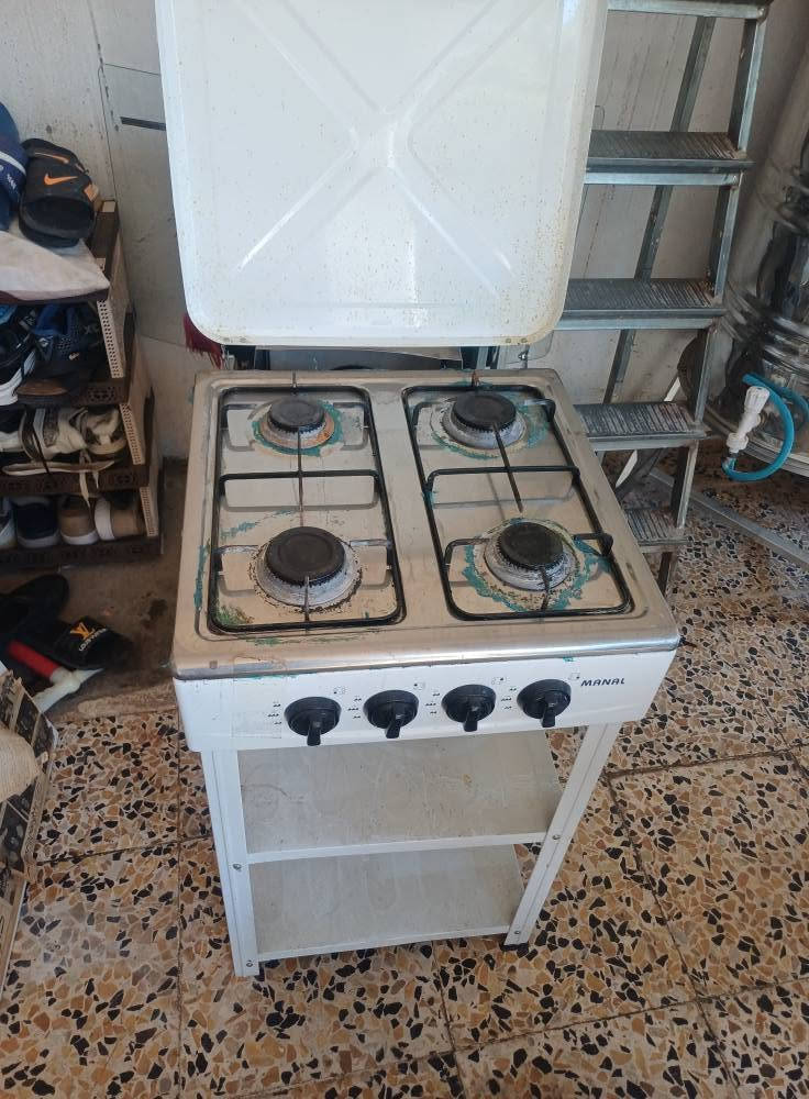 السلام عليكم غراض منزليه للبيع كلش نضيفات الشراي هاي رقمي *********** كركوك, العراق
