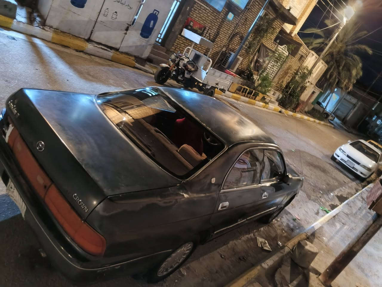 السلام عليكم للبيع و مراوس بطه مديل 92 سنويته 27 مكفولة من الكص و نقل جثه و حدايه 90% و كهربائية كله شغاله و شرط تحويل السعر 45 و بيه مجال كلش قليل للبيع و لمراوس اقرء المنشور و تعال خاص او تتصل *********** بي وتساب العنوان ناصرية مركز المدينة
