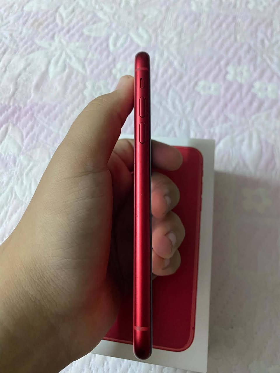 Iphone 11
مساحة 64 
بطارية 76 
وتر بروف مش مغير حاجة خالص 
زيرو ضرايب
معاة الكرتونة  
مفيهوش خدوش خالص 
للتواصل 01207015239


**إذا كنت صاحب هذا الإعلان وتريد حذفه لأي سبب، رجاءا أرسل رسالة إلى الدعم الفني**
