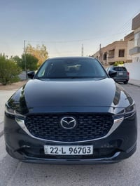 مازدا CX.5مۆدێل 2024   ڕەشی قەترانە   5 هەزار میل ڕۆیشتووە  وەک سفر  و...