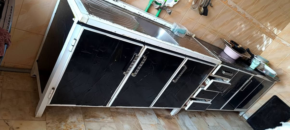 #كاونتر_مستعمل للبيع
المنيوم تسگام ارضي قياس مترين بدون ملحق  والسنك مترين 
✨ توصيل مامتوفر 
150 وبي مجال
المكان بغداد جسر ديالى القديم للاستفسار اكثر، يرجى مراسله الصفحه


**إذا كنت صاحب هذا الإعلان وتريد حذفه لأي سبب، رجاءا أرسل رسالة إلى الدعم الفني**