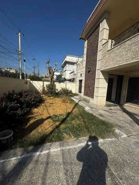 دار للأيجار مساحة 300 متر  .
📍الـعـنـوان : - عرصات الهندية قرب قرية دجلة  

يحتوي على 4 غرفة نوم صالة كبيرة و كراج يتسع 3 سيارات و حديقة  .

◾نقدم لك خدمات عقارية متكاملة  :

▪️نجد لك عقار يلبي كل احتياجاتك .
▪️نأجر عقارك باسرع وقت ممكن .
▪️نقدم لك موقع عقاري متكامل ( إيجارات الكرادة ) .

◾تابع صفحاتنا لتصلك كل عروضنا الجديدة .

✨ اختار الصح .. وخليك ويا #إيجارات_الكرادة ✨ 

◾للطلب و الاستفسار تواصلو معنا عبر الارقام الاتية :

⬅️ *********** يوجد واتس 📞  مهندس اسامة

نـقـدم لـكـم أفـضـل الـعـروض الـمـتـاحـة بـمـنـطـقـة الـكـرادة
