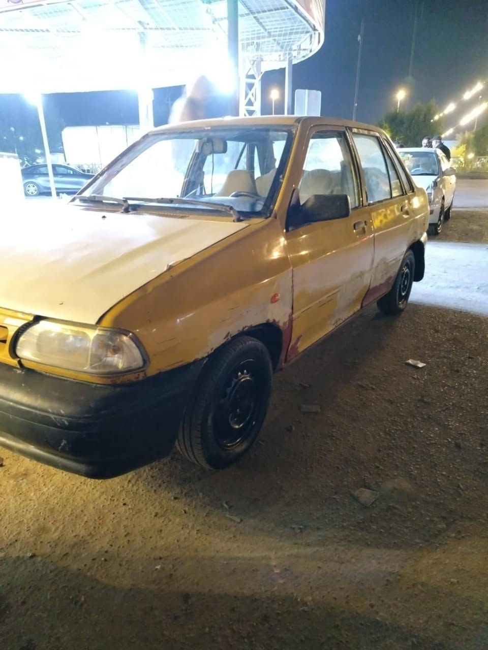 سلام عليكم من رخصت الادمن سايبه موديل12سياره بيه خياسات معمرات بس ما مصبوغات مكينه وكير بل كارتون حداديه نص عمر بوربرين بي صوت هوه ول درايم تريد تدفه درايم صوب سايق بدلته هوه وبوربرين اليوم رقم صدامي بابل سنويه صاقطه بل 22مالكه بل دوانيه سياره جاهزه مكينه خير من الله لا تنقيص ولا تبخير سعر 12وبيه مجال مكاني دوانيه قضاء الشاميه رقم الهاتف ***********
