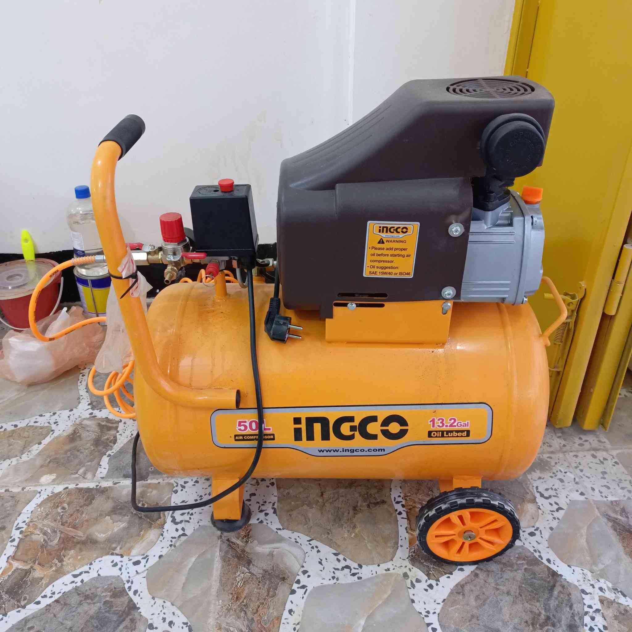 السلام عليكم كمبريسر 50 لتر شركه انجيكو جديد صفر للبيع للتواصل على الرقم ***********
